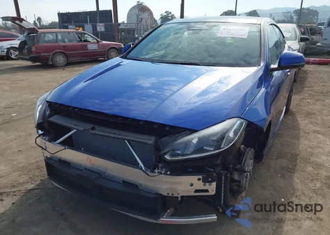 2025 BMW 228 Gran Coupe xDrive z USA, uszkodzony, nr VIN WBA23GG05S7S77541